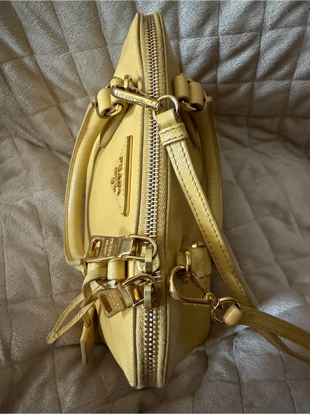 PPRADA Small Double Top-Handle Satchel/Crossbody in Yellow Saffiano Leather - Picture 8 of 16